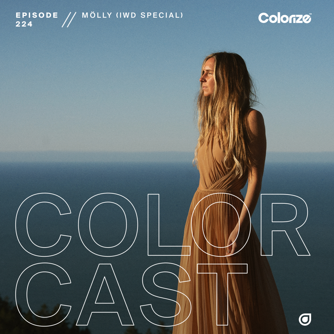 Colorcast Radio 224 with mölly (IWD Special)